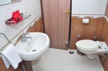 Oyo Rooms Regent Cinema Chowk Hotel 3*
