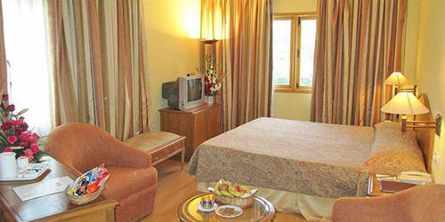 Hotel Ritz Plaza