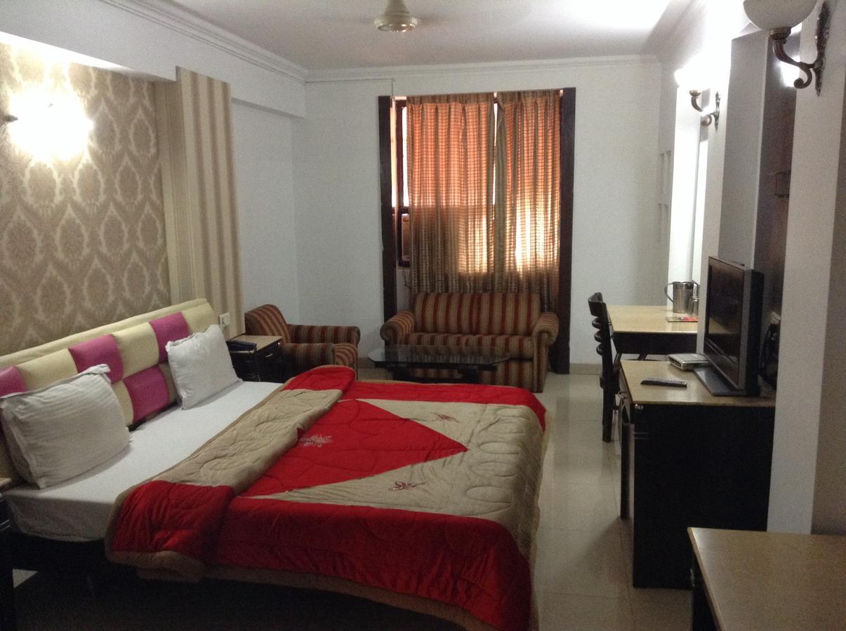 Inn Hotel R S Residency 2*