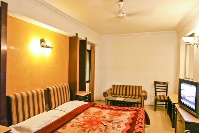 Hotel R S Residency Inn