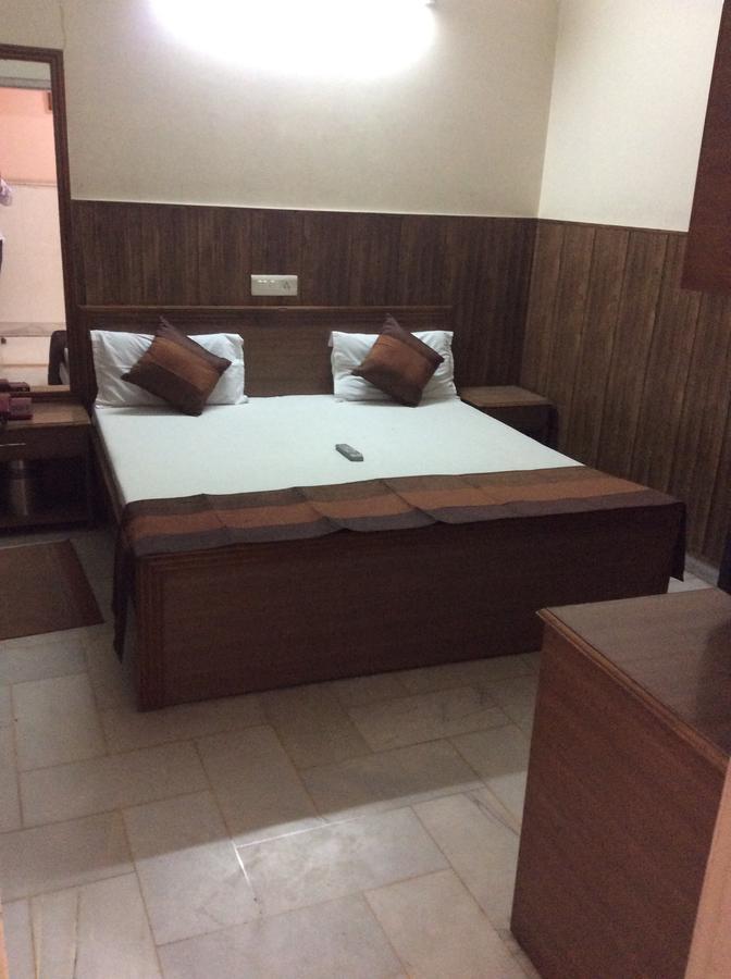 Hotel Hilroz 2*