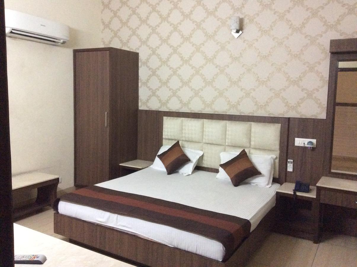 Hotel Hilroz Amritsar