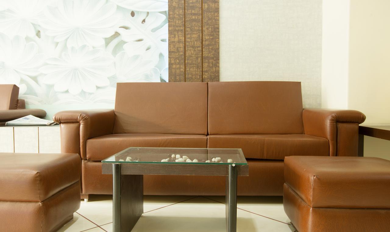 Hotel Treebo Dee Intercontinental 3*