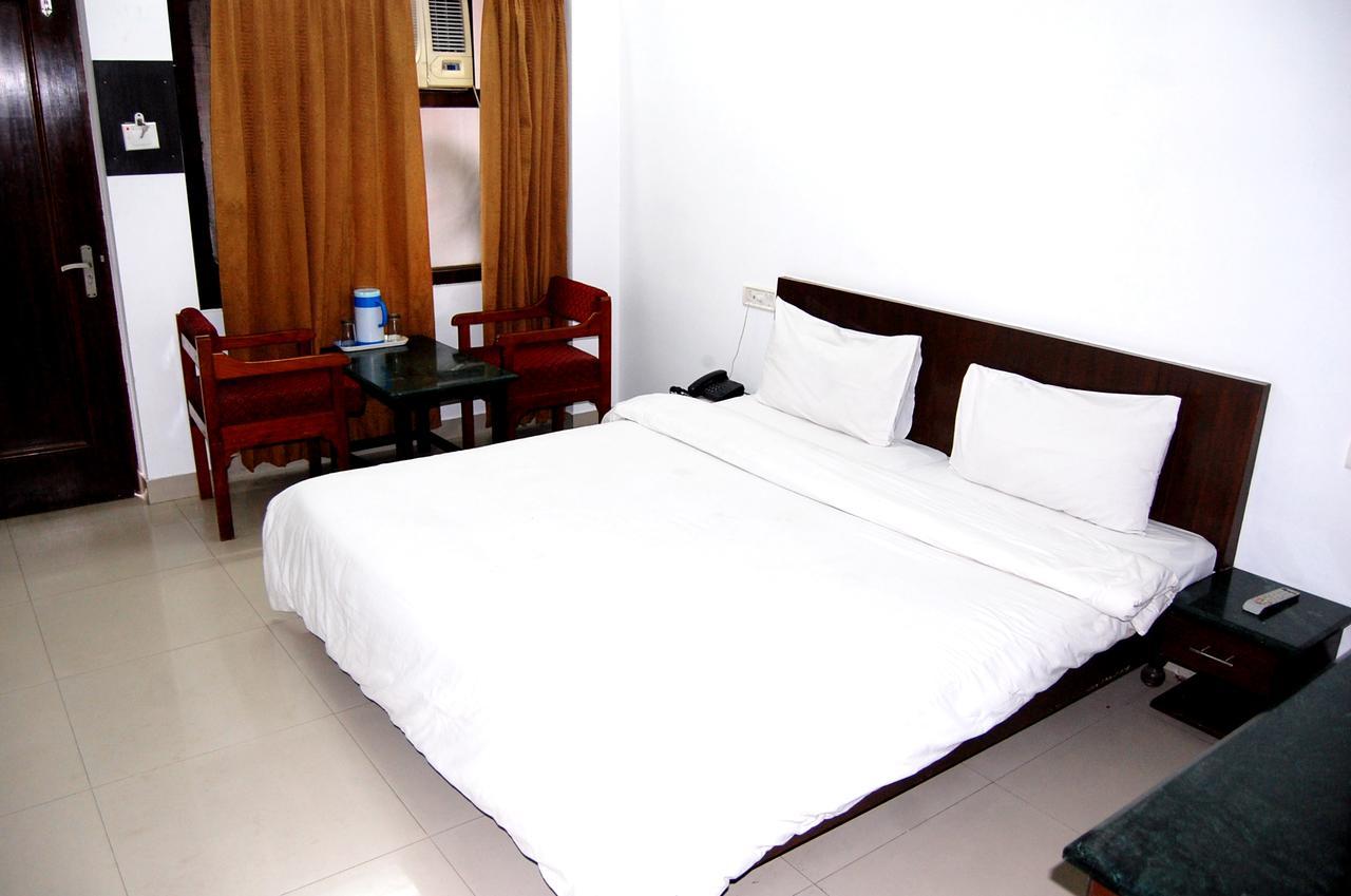 Hotel Oyo Flagship 40314 Victoria International 2*