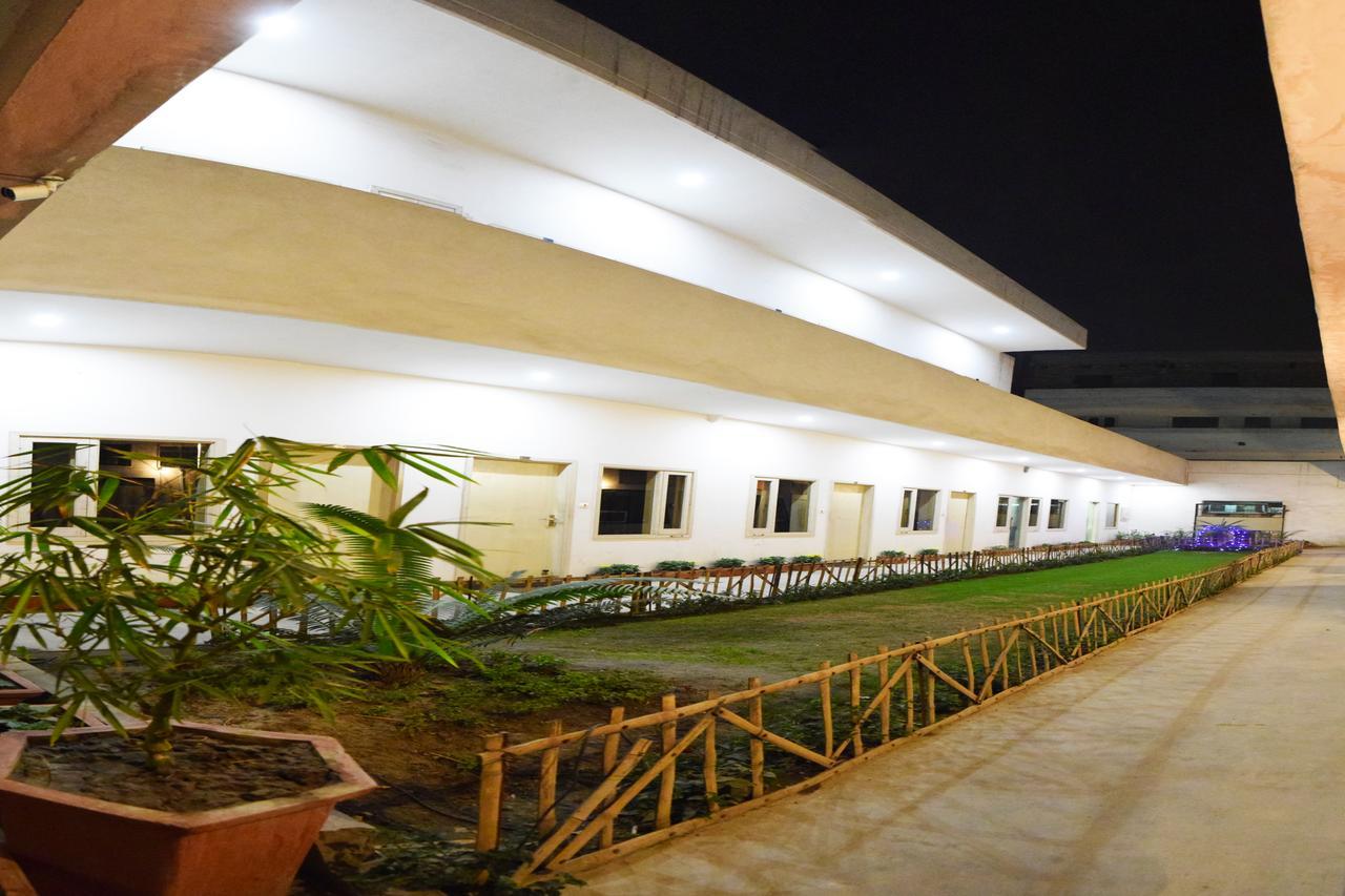 Hotel Palace Amritsar