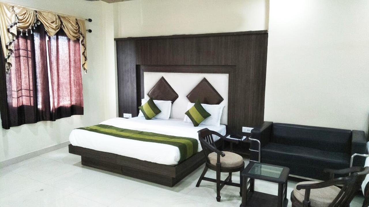 R.s & Restaurant Amritsar