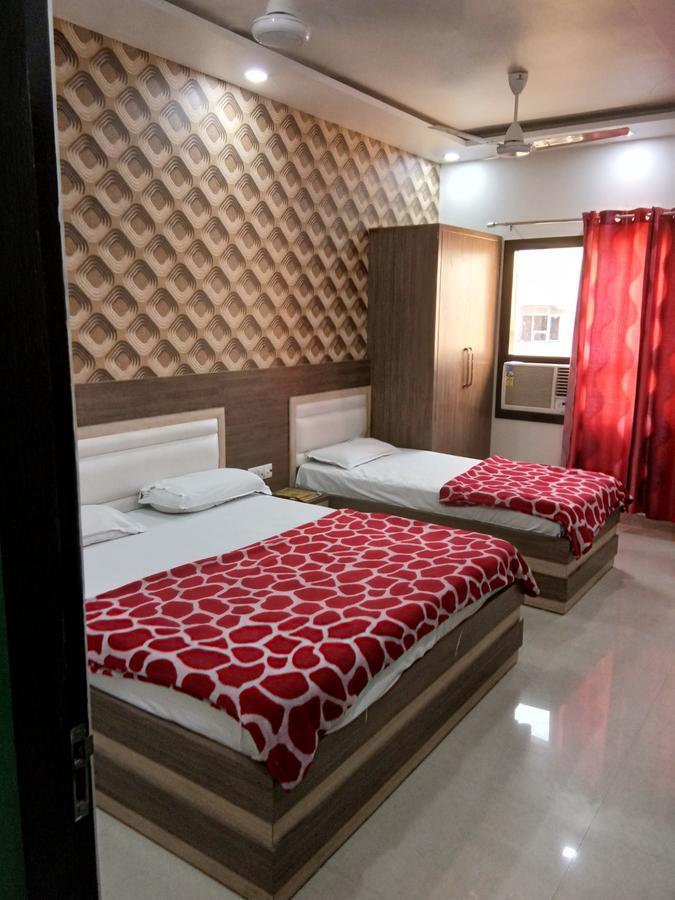 Guest house Puri Grand 3*