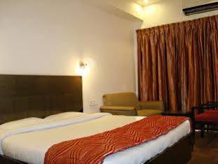 Hotel Capital O 15395 42 Amritsar