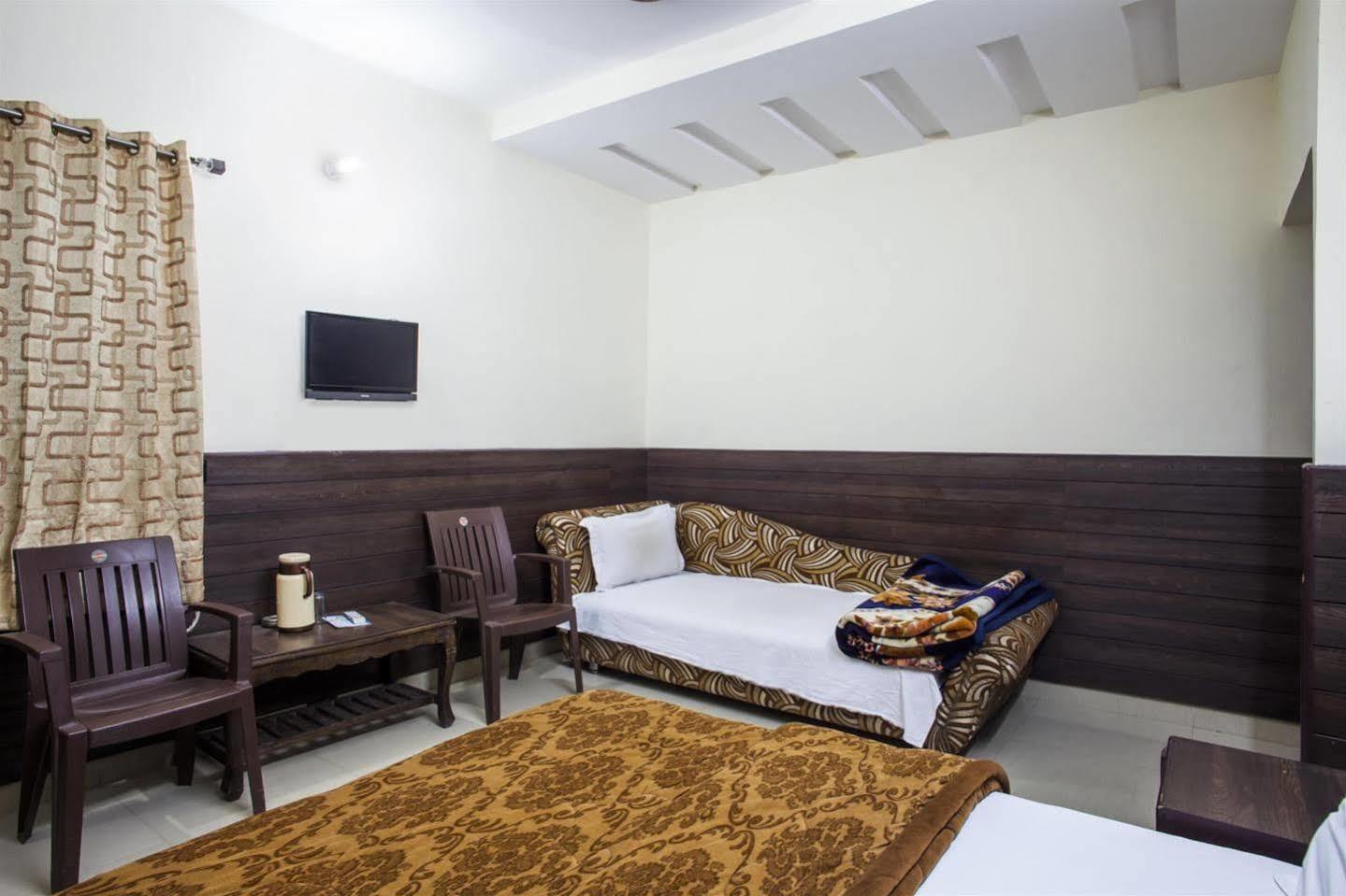 Hotel Gs Paradise Amritsar