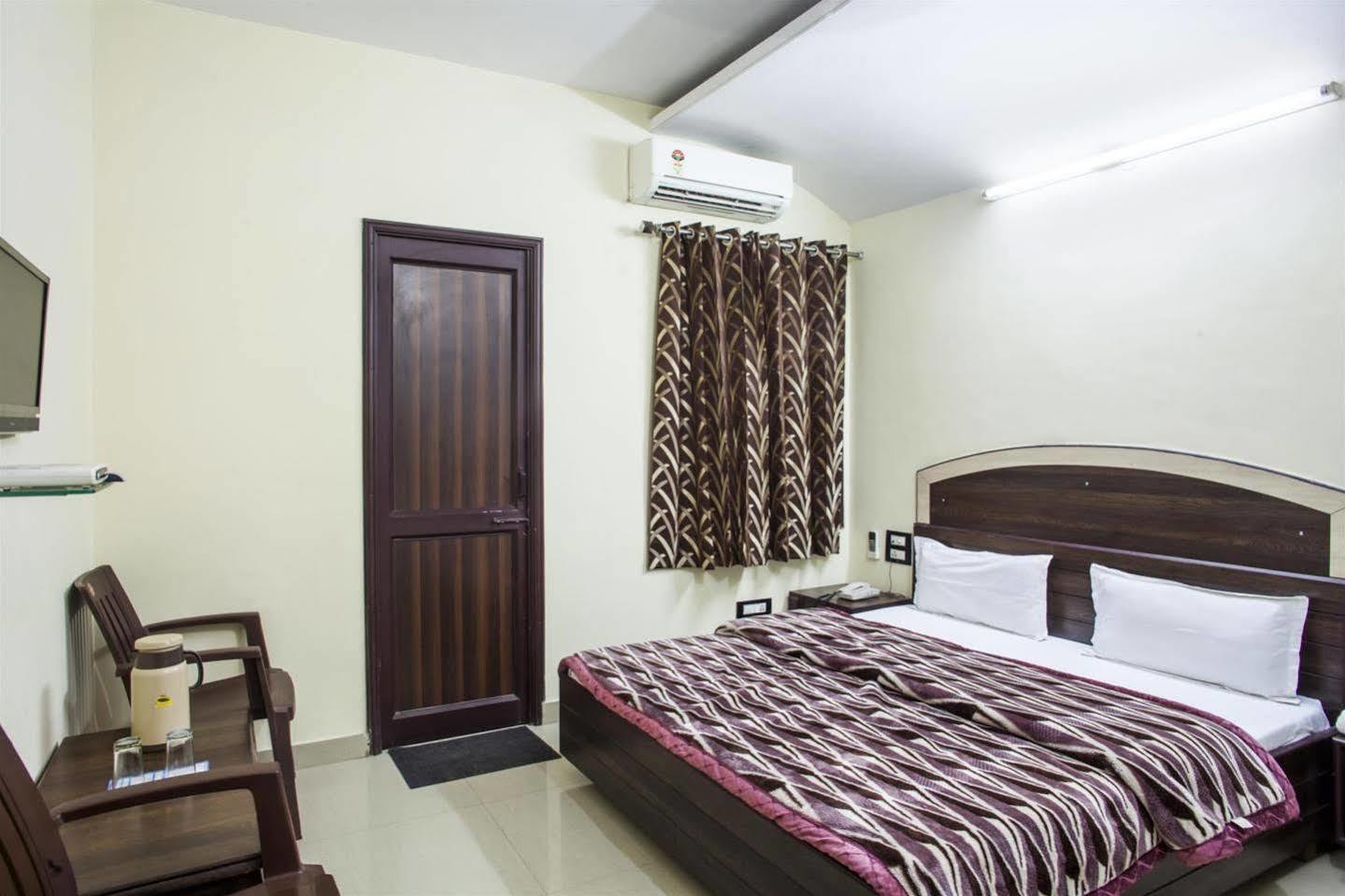 Gs Paradise Hotel Amritsar