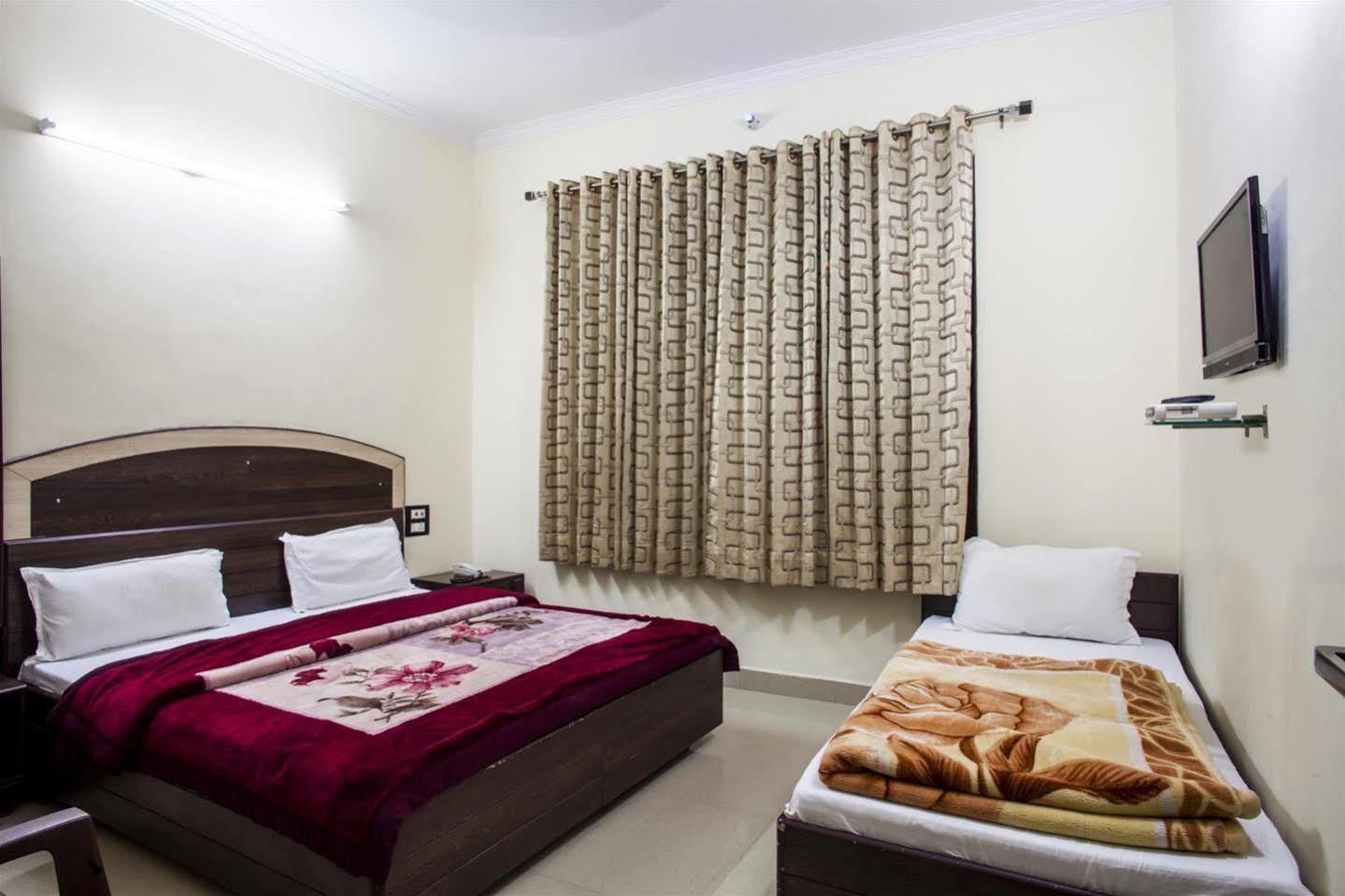 Hotel Gs Paradise Amritsar