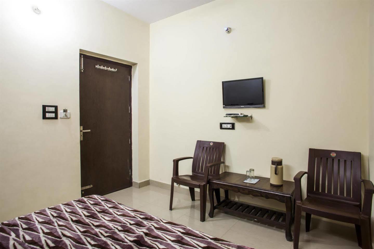 Gs Paradise Hotel 3*
