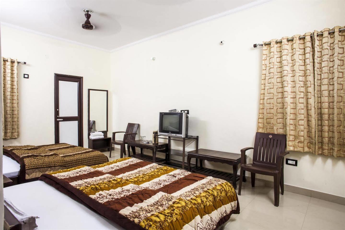 Gs Paradise Hotel