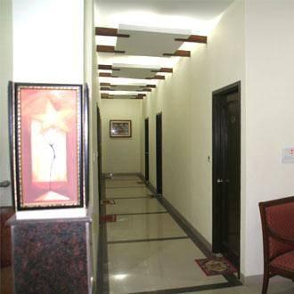 Sarovar Regency Hotel 3*
