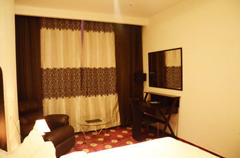 Fabhotel Prudent 3*