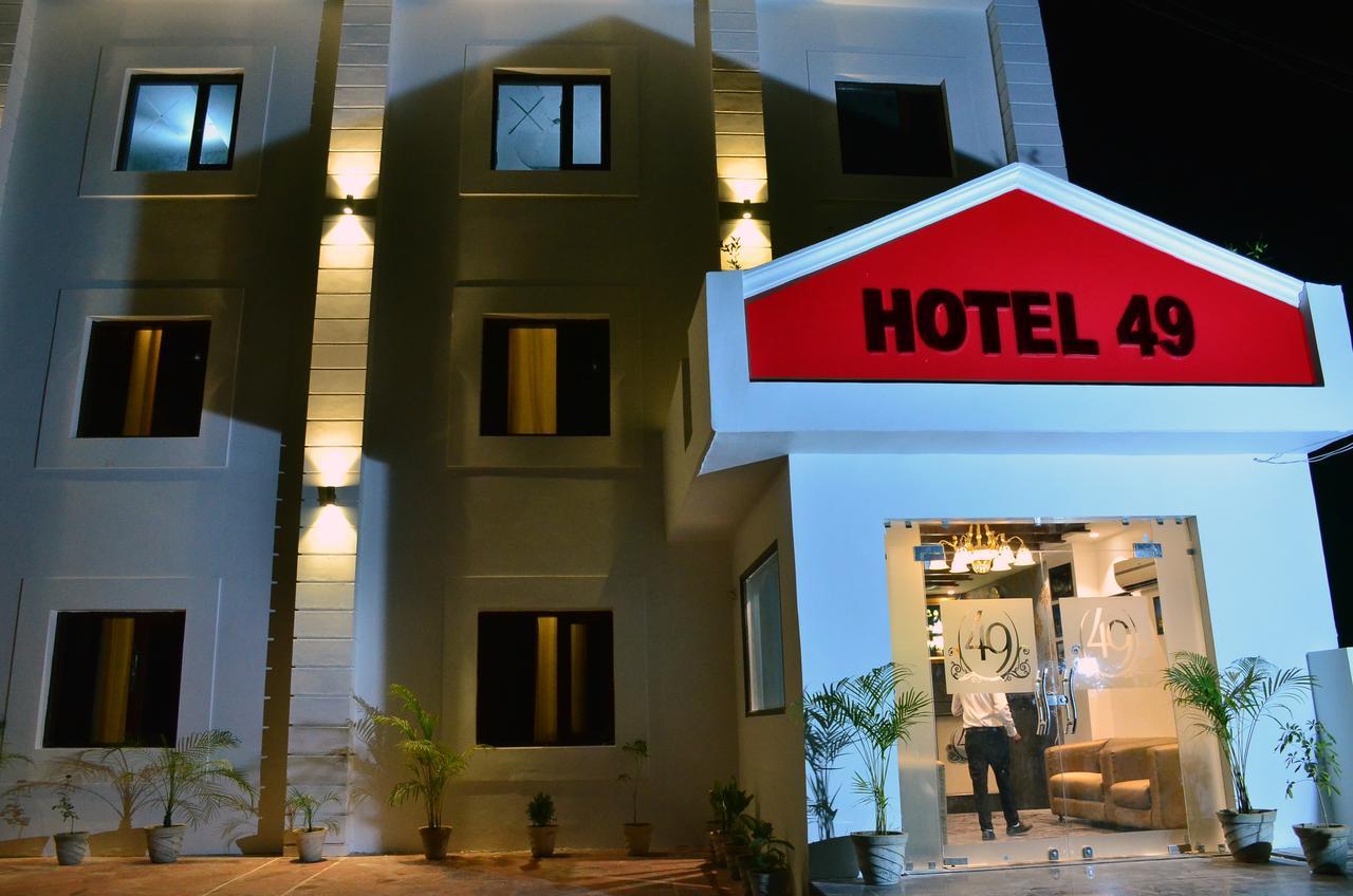 49 Hotel