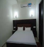 Oyo 15565 Midtown Amritsar