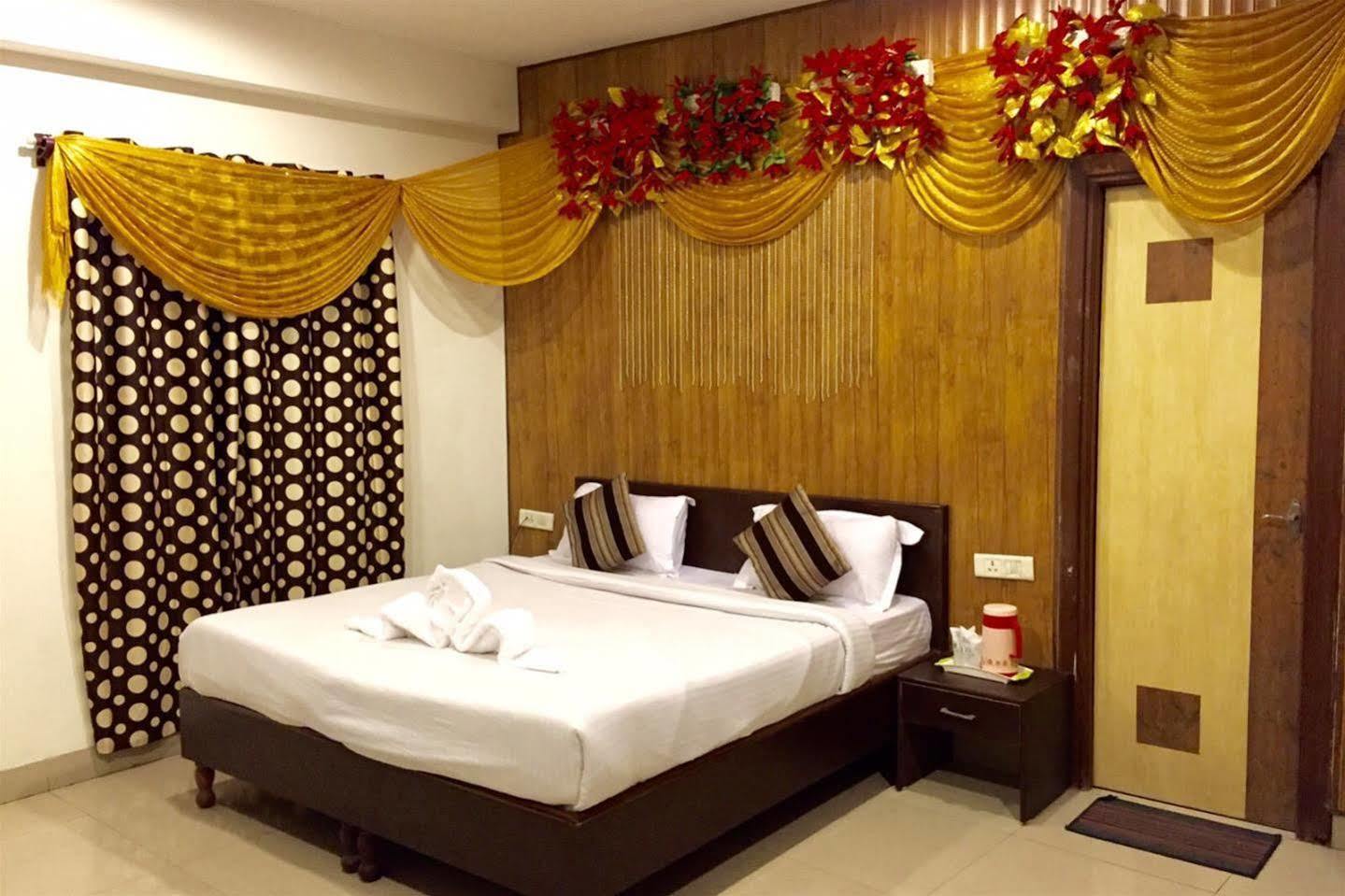 Hk Continental Hotel