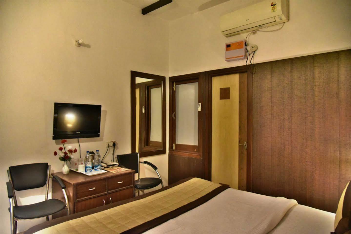 Hk Continental 3* Amritsar