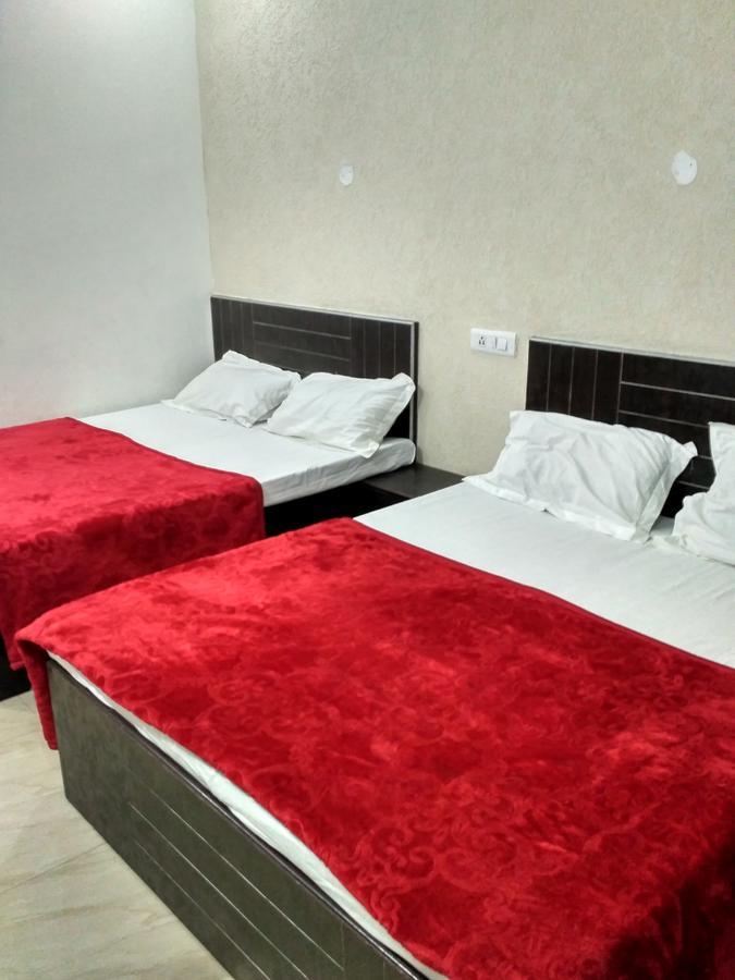 Inn Sharma's 2*