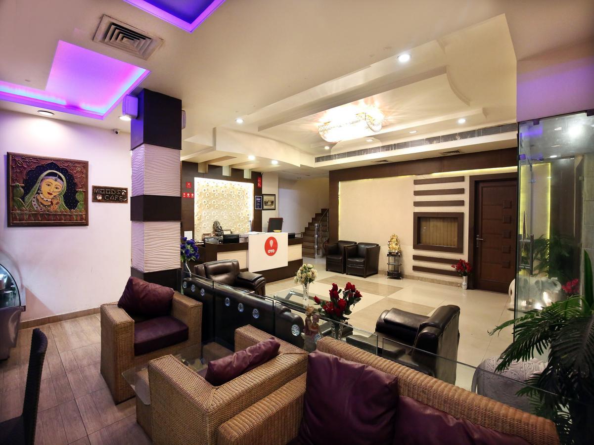 Hotel Oyo Flagship 113 Golden Temple Road 3*