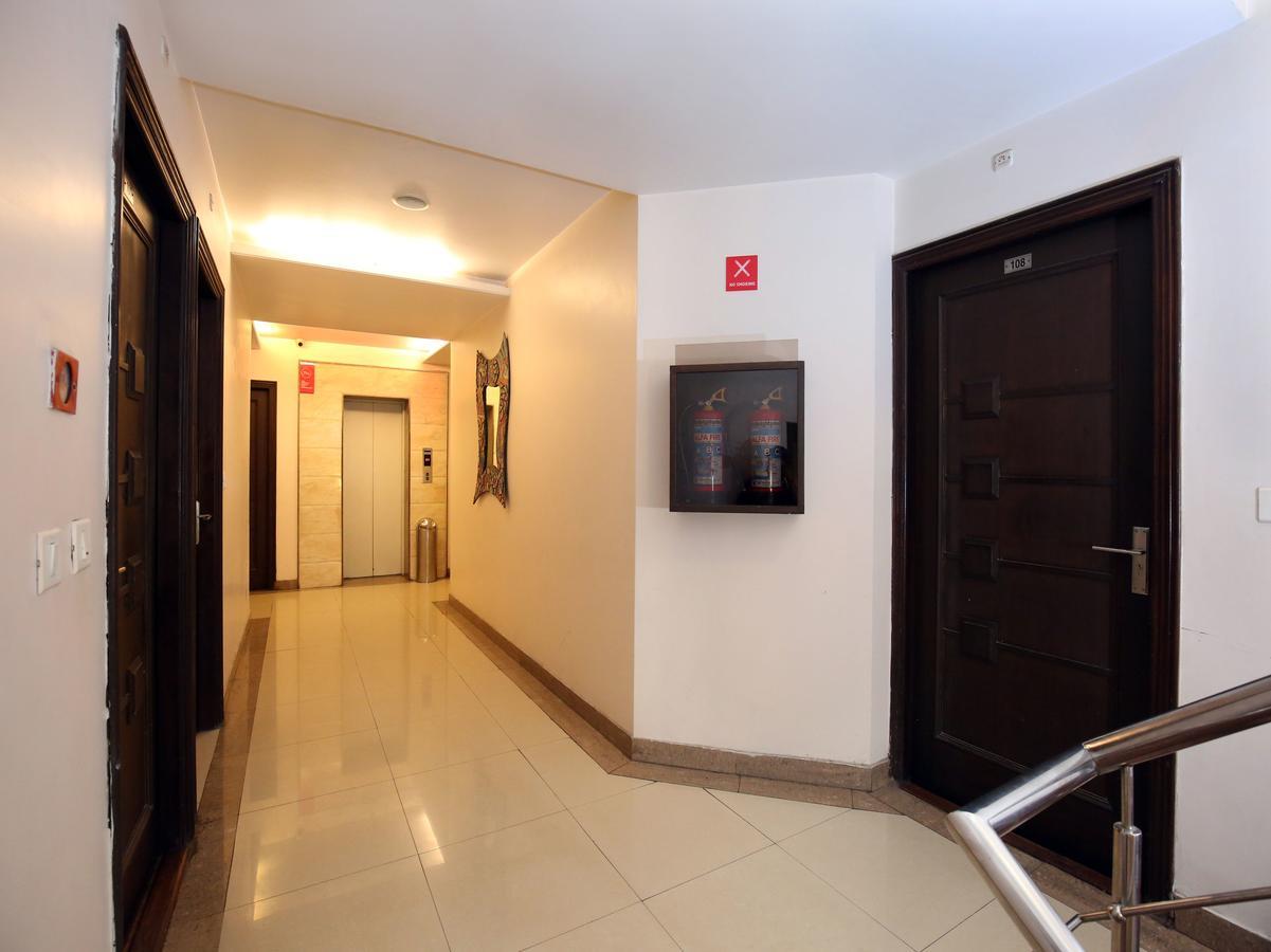 Hotel Oyo Flagship 113 Golden Temple Road 3*