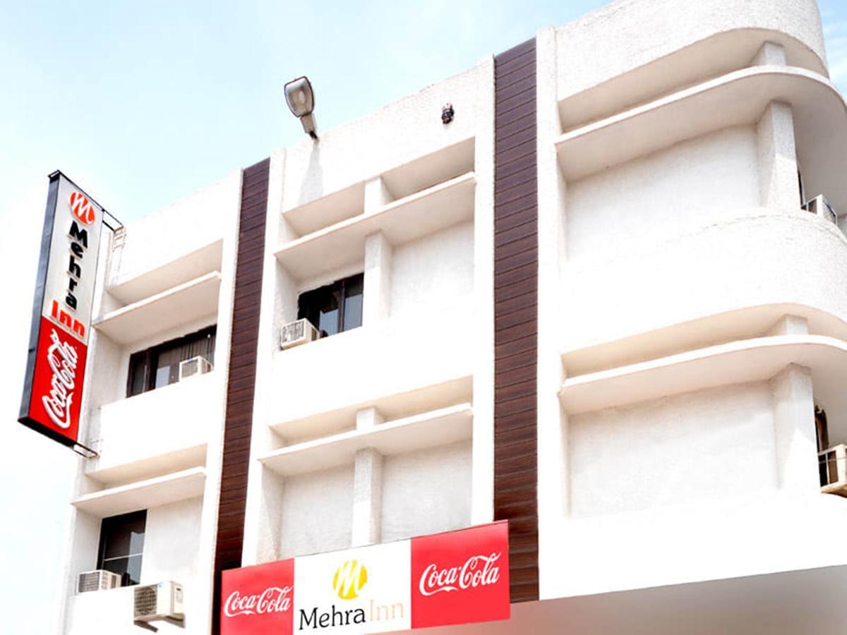Hotel Mehra 3*