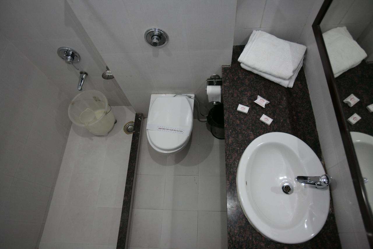 Hotel Sarovar Regency 3*