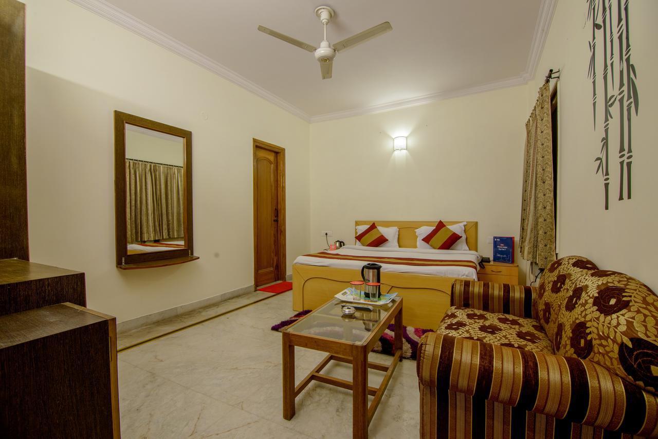 Oyo 2729 Hv International Hotel 3*