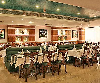Elm Tree Hotel 3*