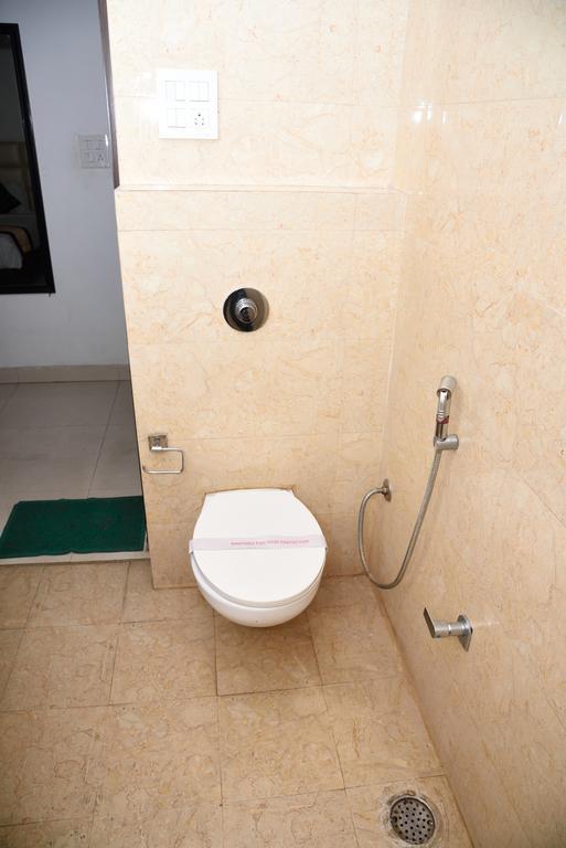 Jk 129 Rc Regency -nr. Golden Temple. Hotel Amritsar