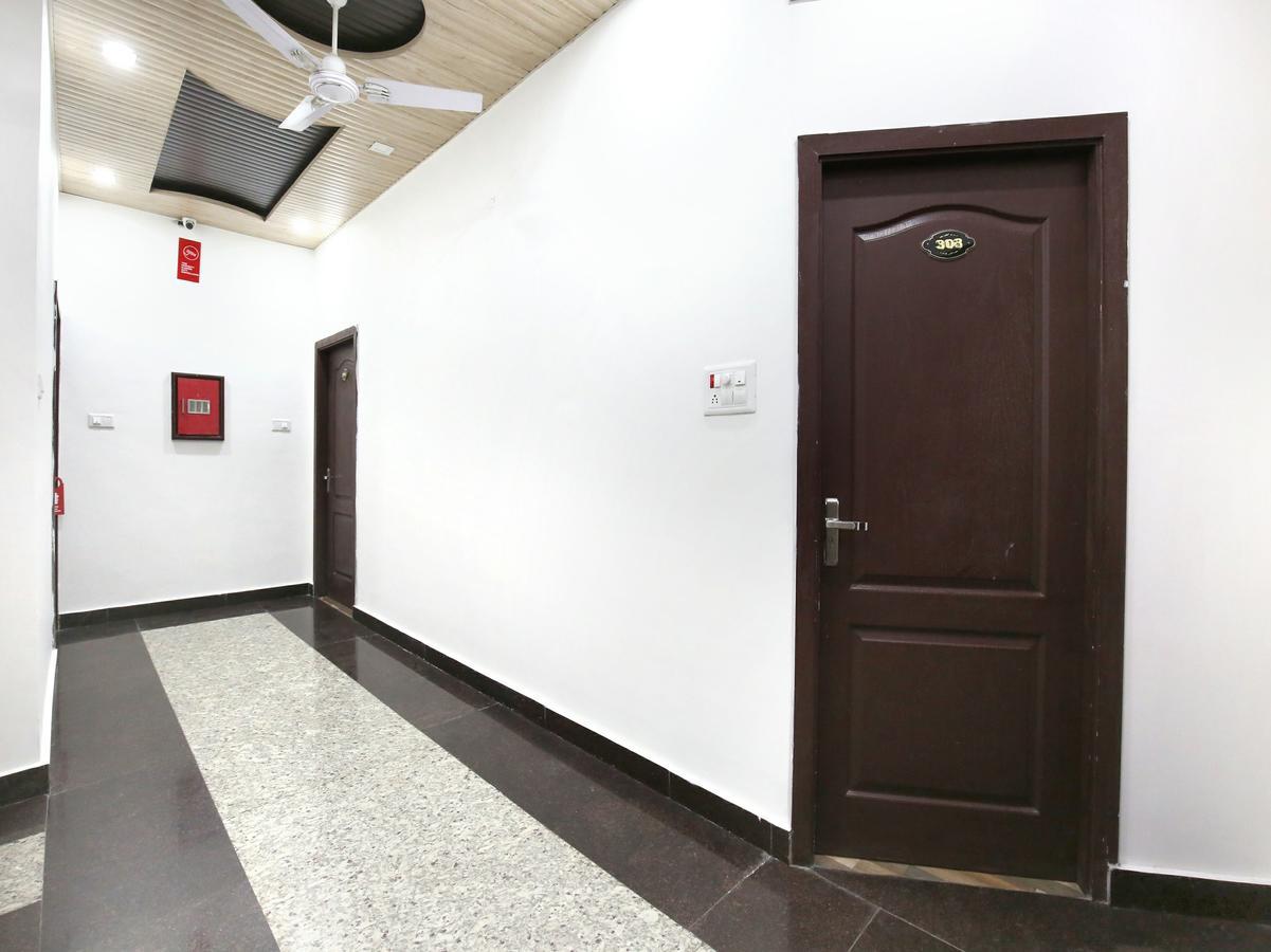Hotel Oyo 9602 Bharat