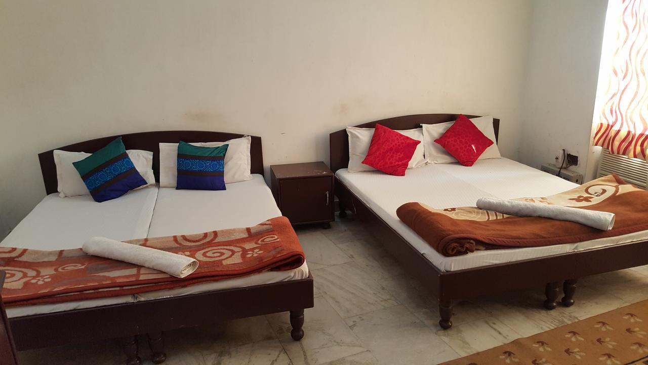 Hotel Ramneek *