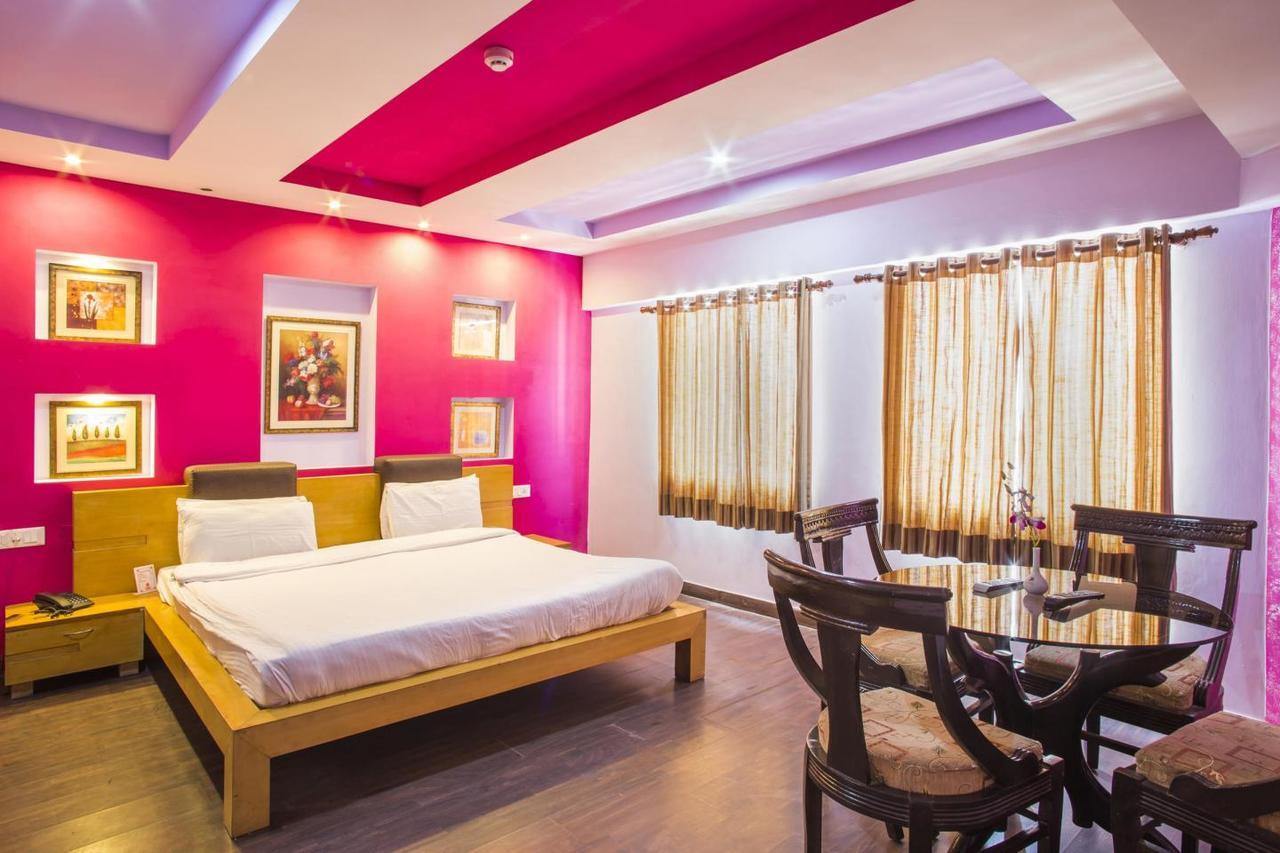 Elm Tree Hotel Amritsar
