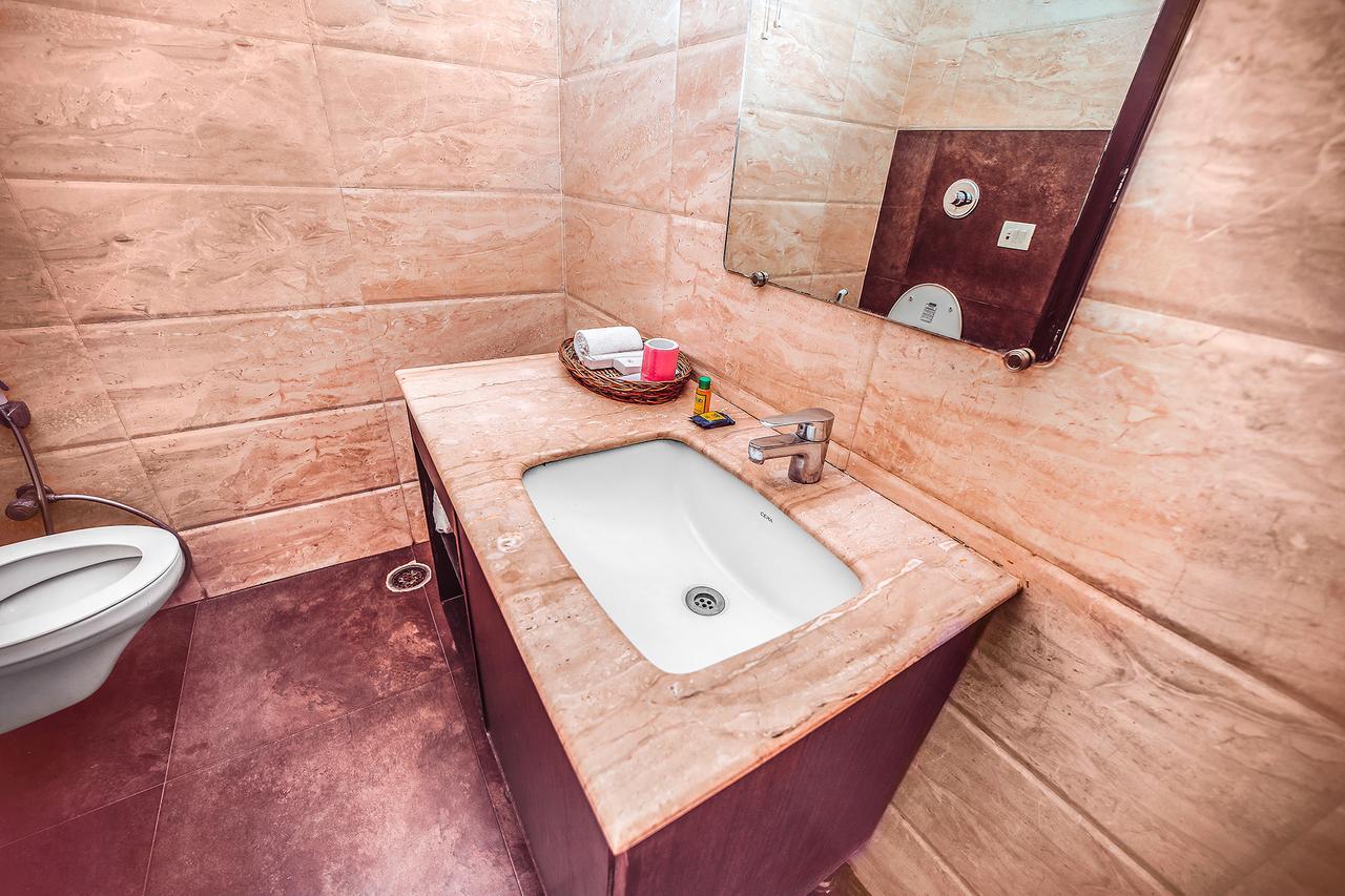 Fabhotel Basera Hotel 3*