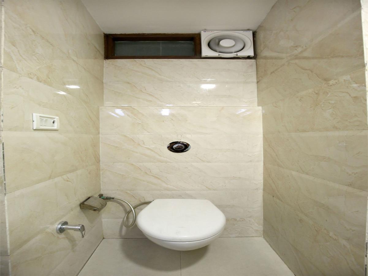 Hotel Oyo 9854 Highland 3*