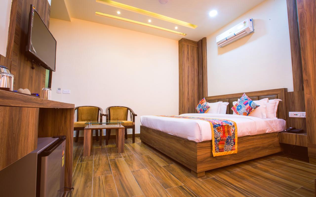 Hotel Shivaay Grand 3*