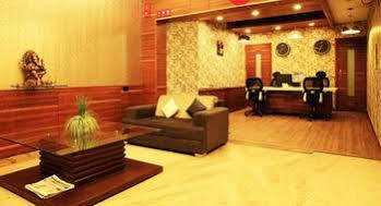Fabhotel Prudent Amritsar