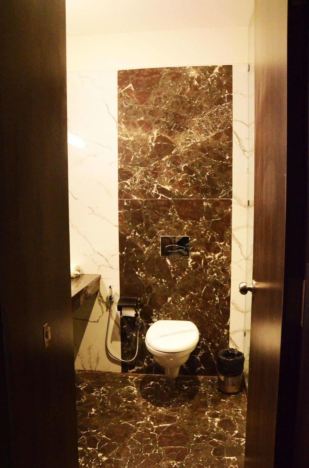 Fabhotel Prudent