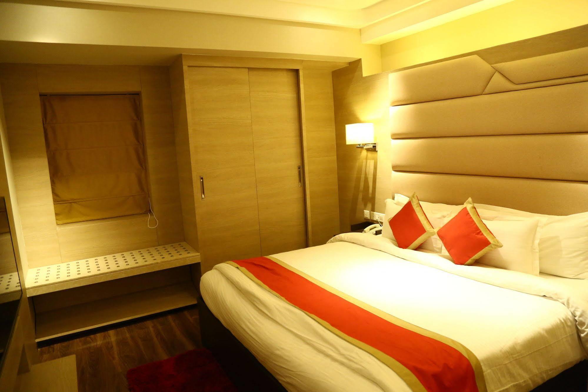 The Fern Residency Hotel 3*