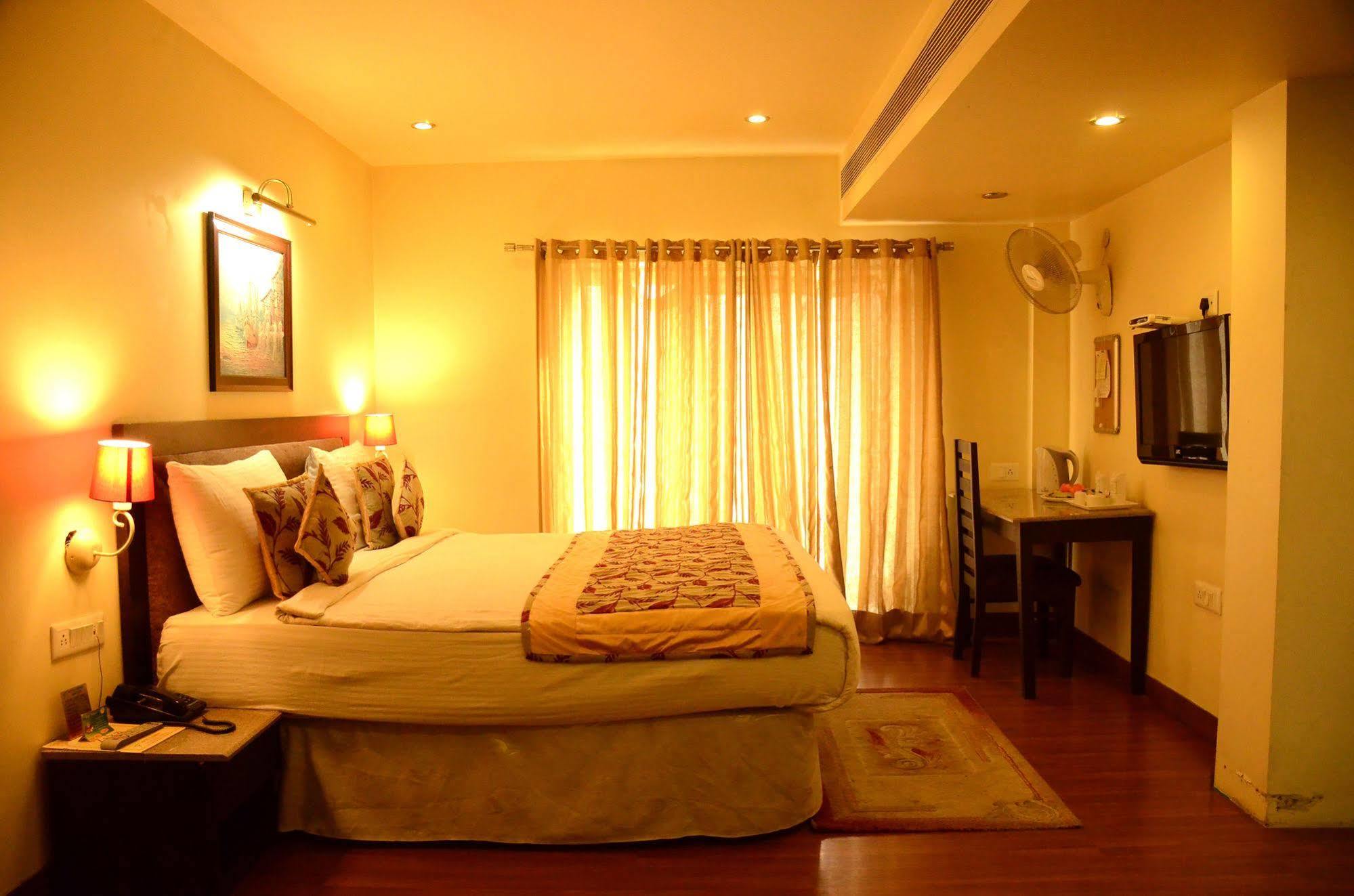Hotel Fairway Amritsar