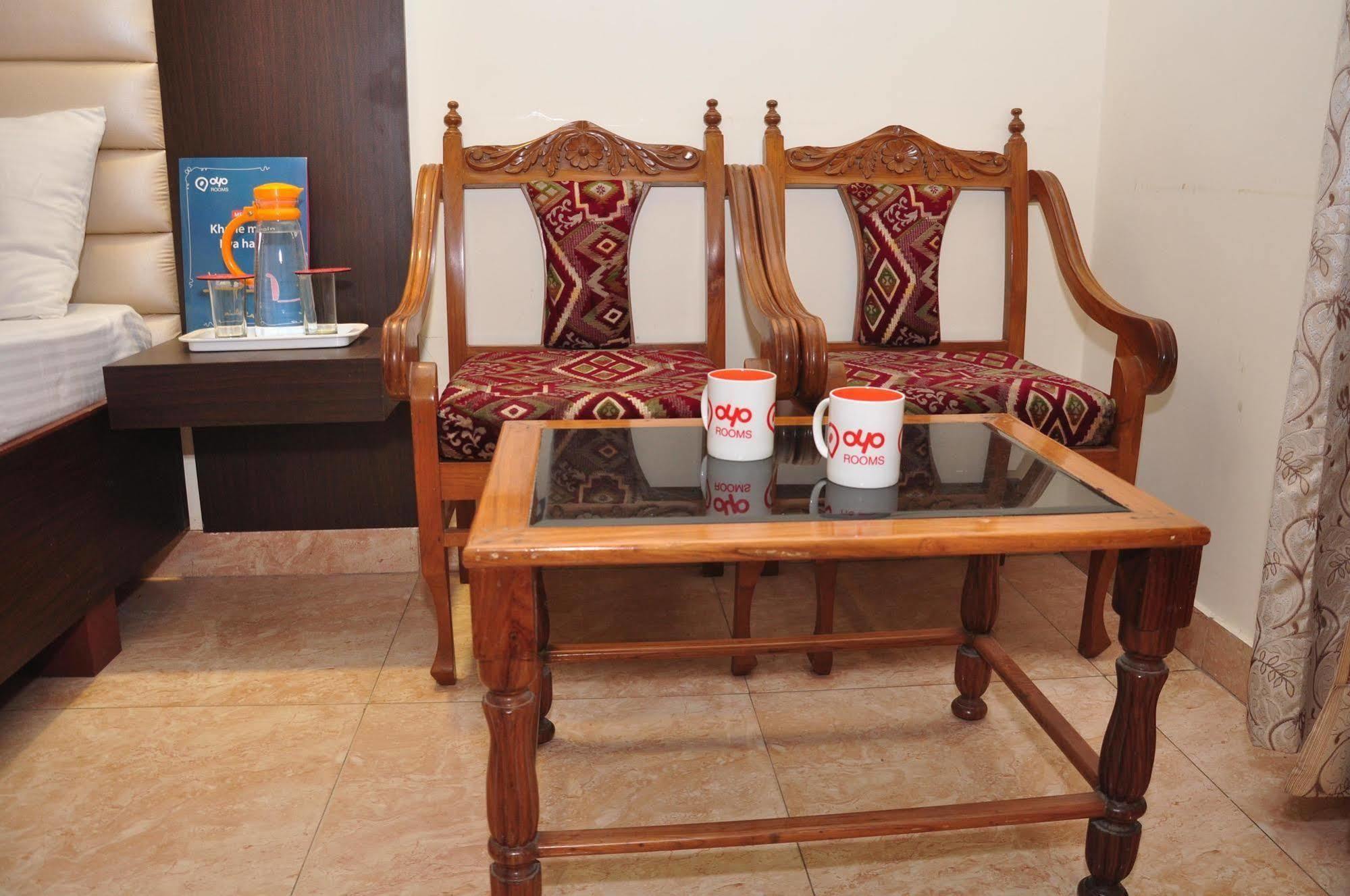 Veenus International Bed & Breakfast 2*