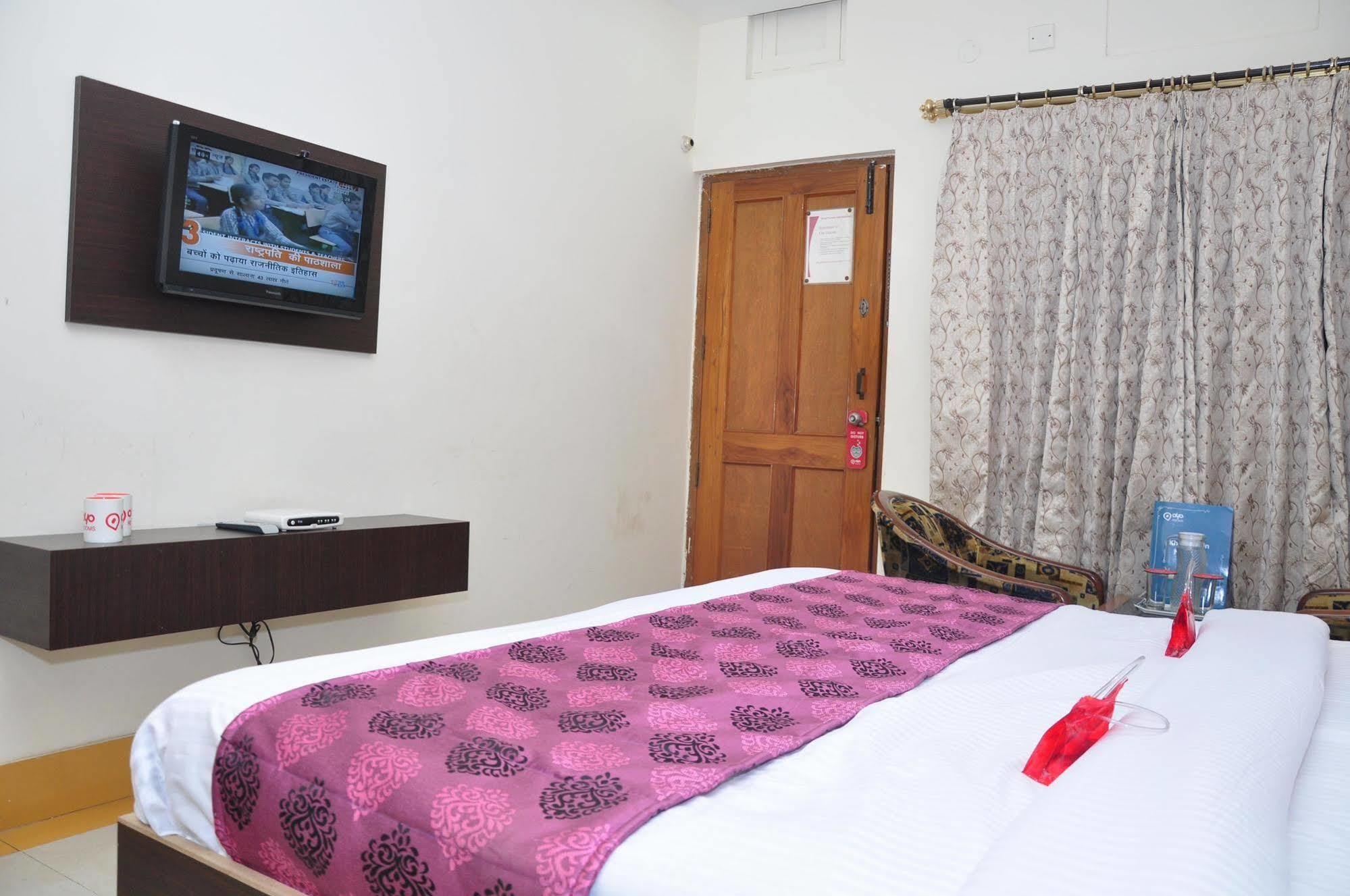 Veenus International Bed & Breakfast 2*