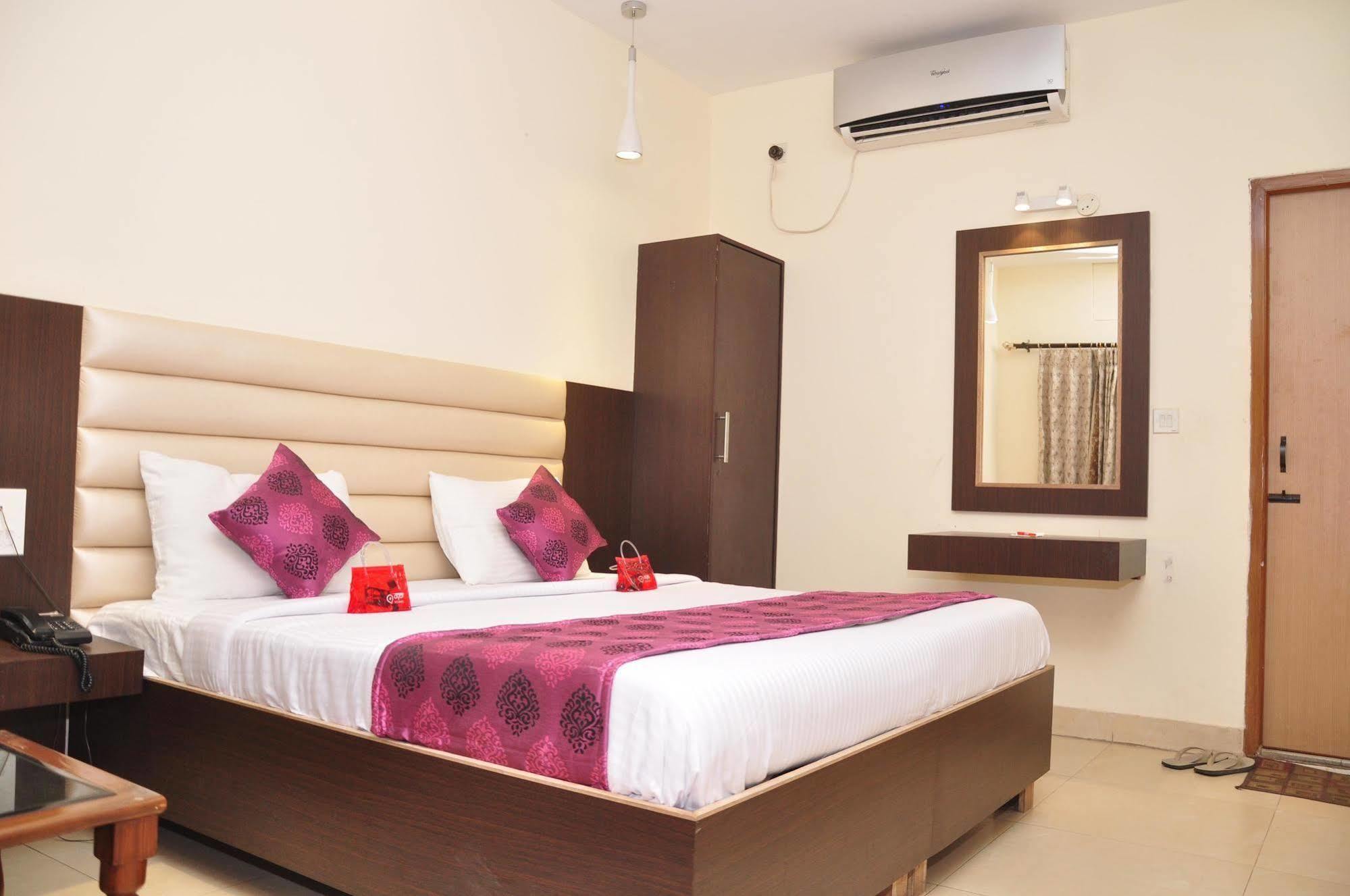 Bed & Breakfast Veenus International Amritsar