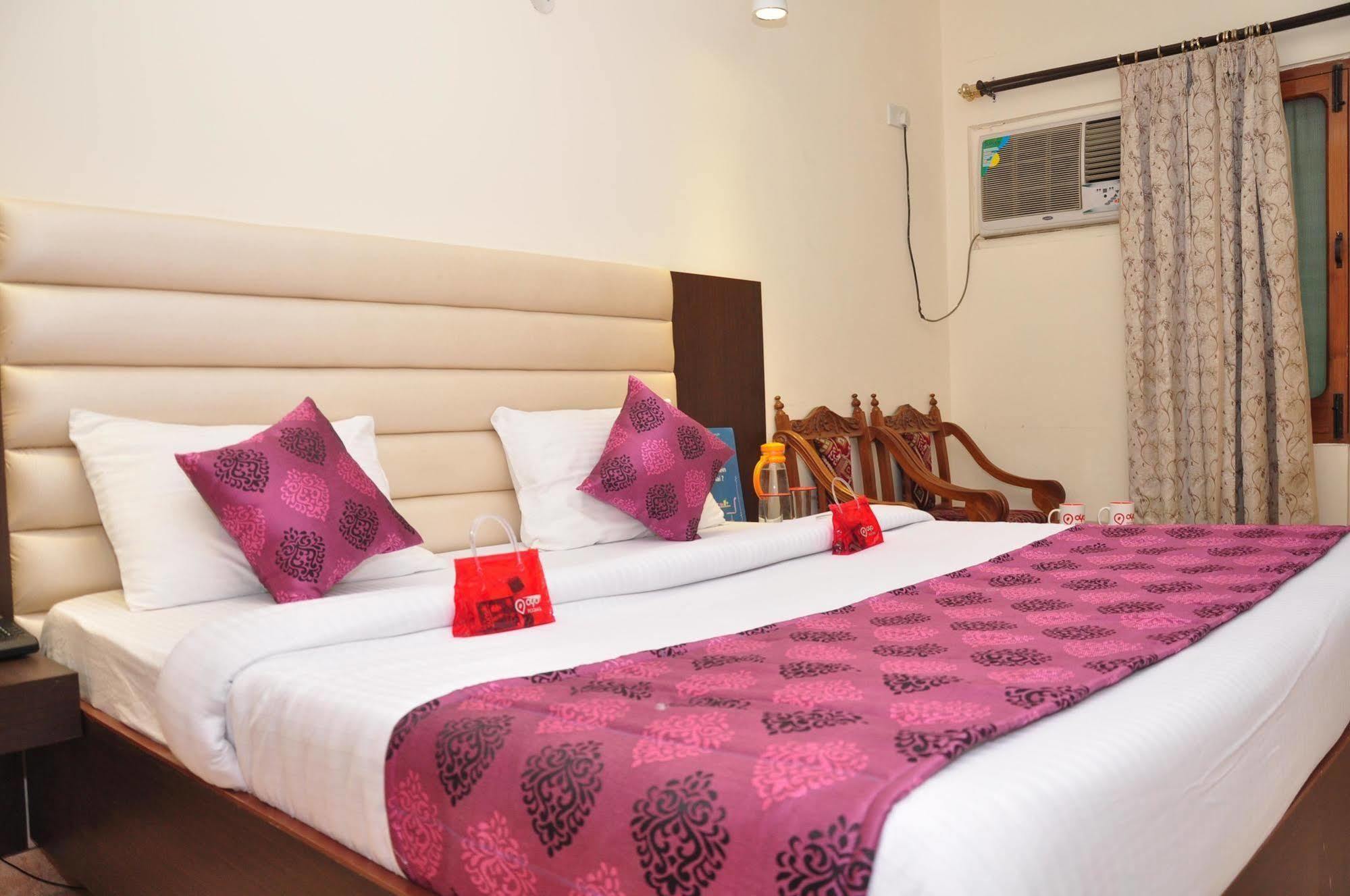Veenus International Bed & Breakfast 2*
