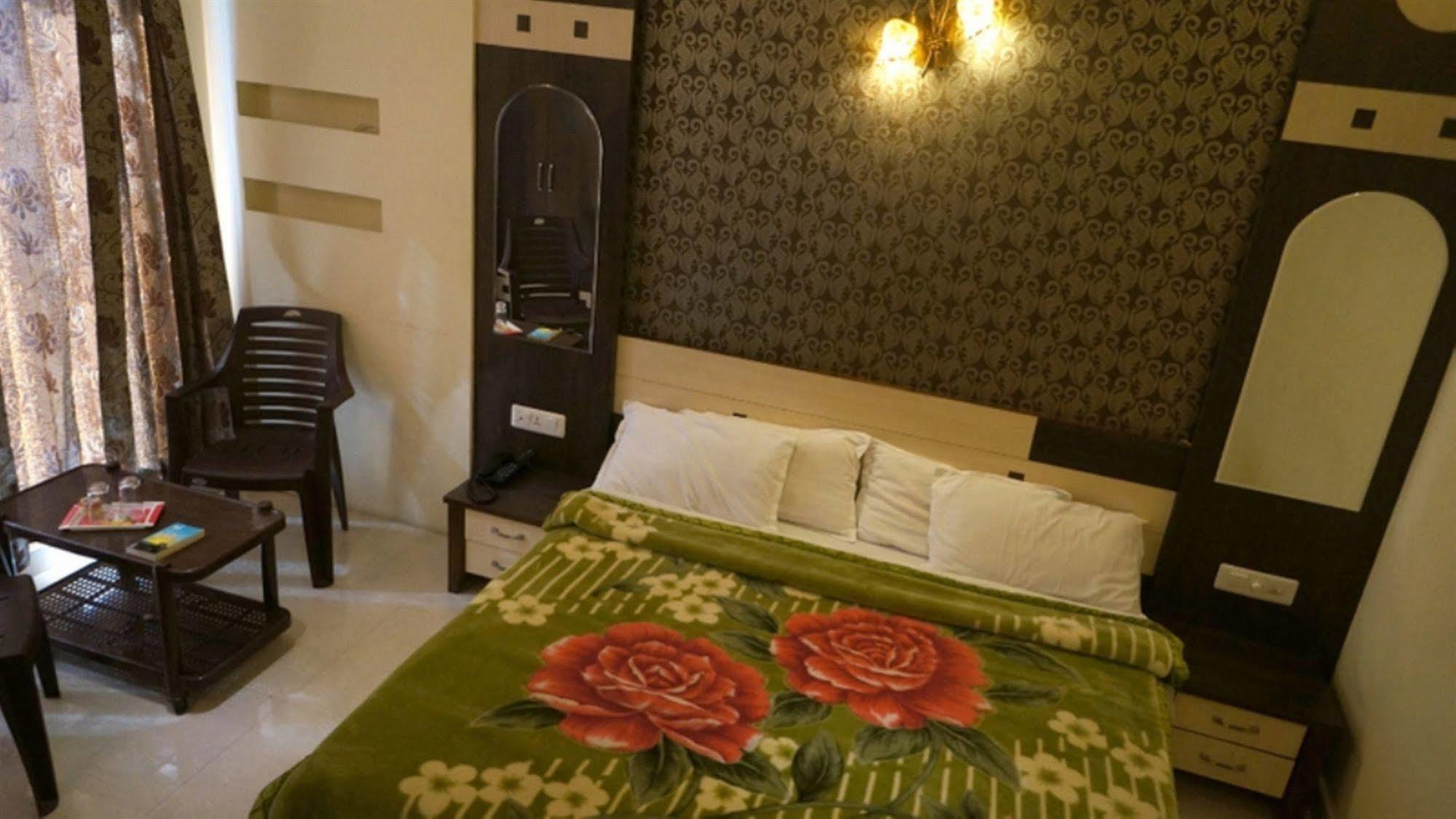 Hotel Robin Amritsar