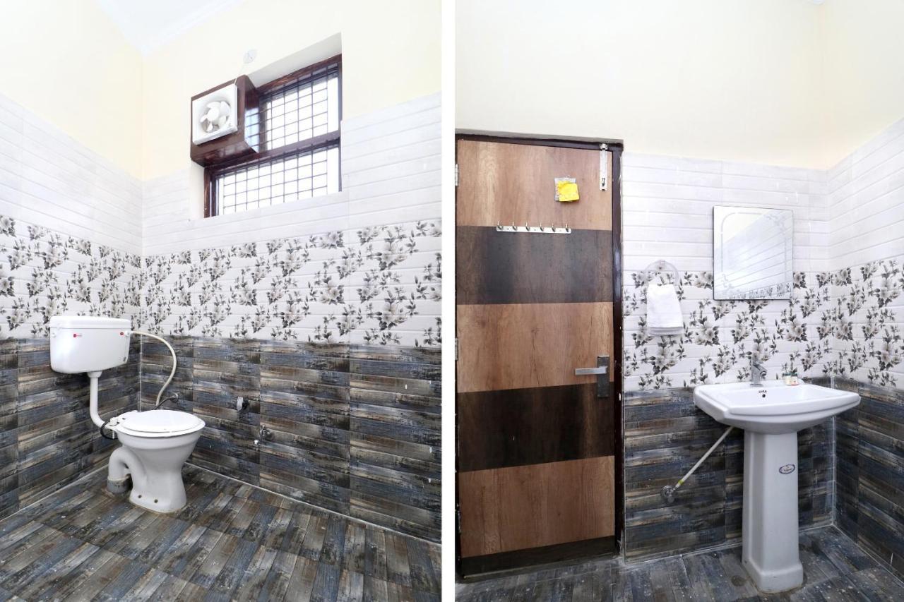 Oyo 16494 Dhunna Hotel 3*