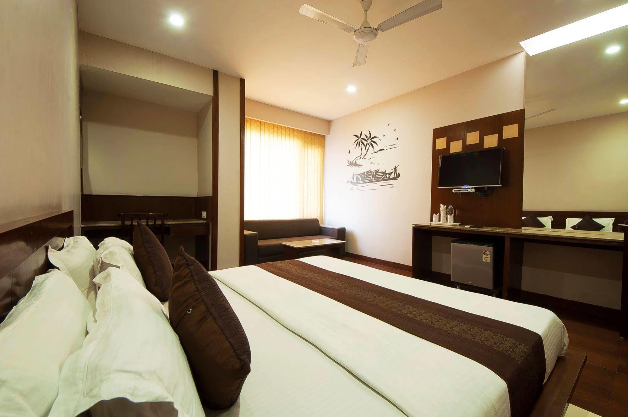 Fabhotel Basera Hotel Amritsar