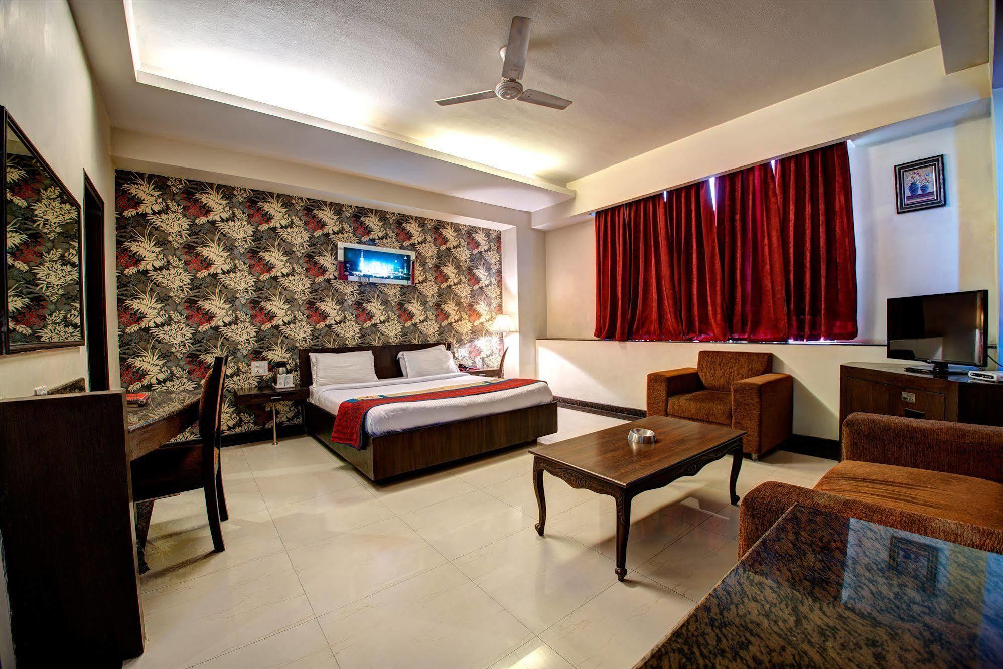 Hotel Pr Residency