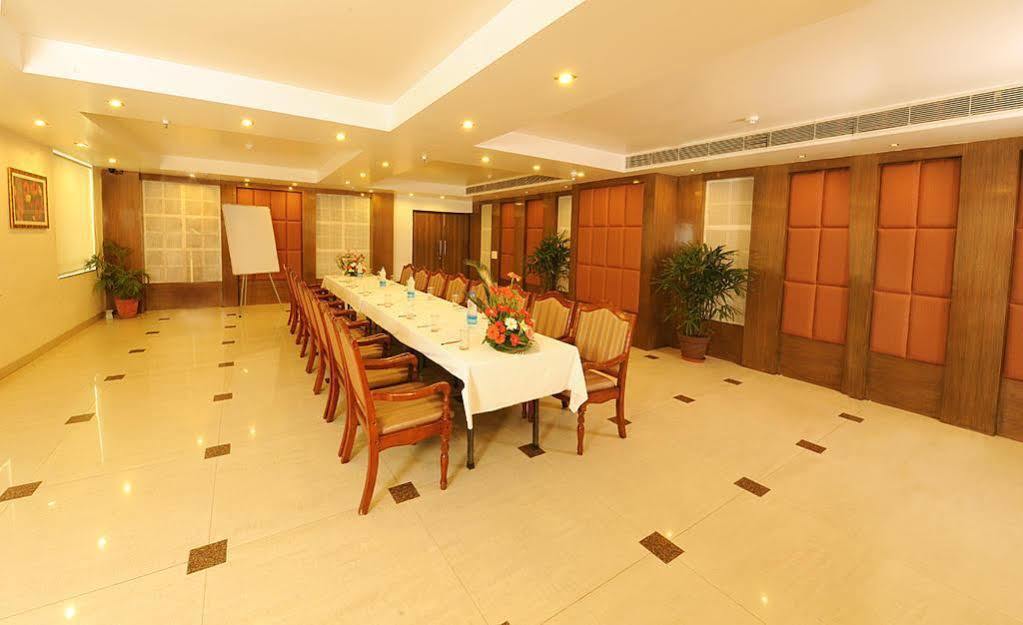 Comfort Alstonia 4*